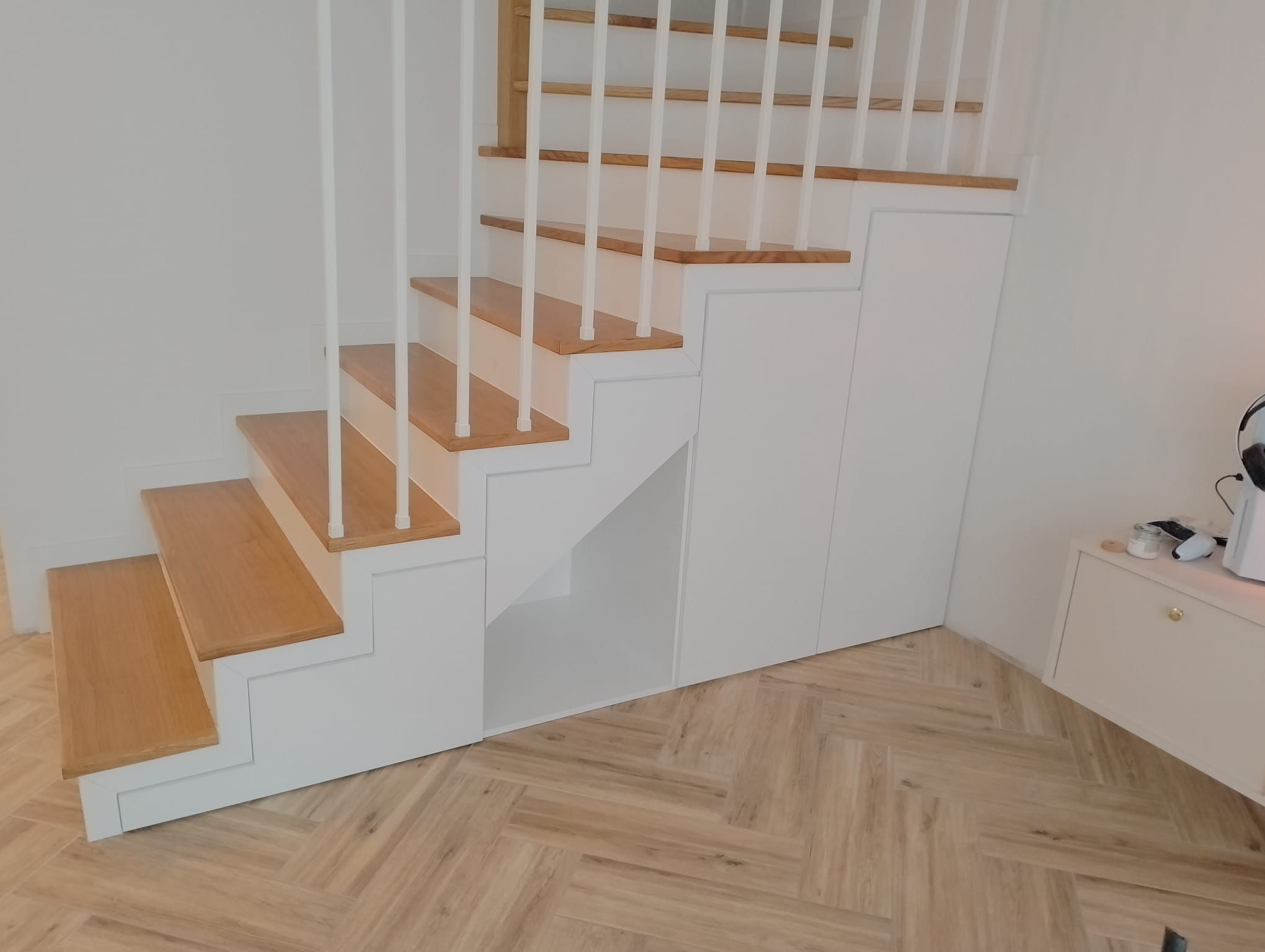 Pozostałe — realizacja na wymiar